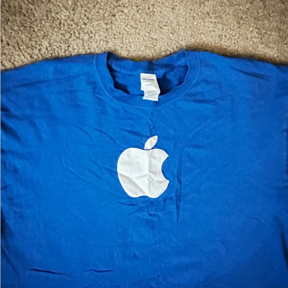 Apple Store Employee T-Shirt